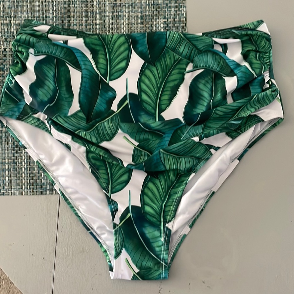 NWOT brand new never worn palm high waisted bikini bottoms
